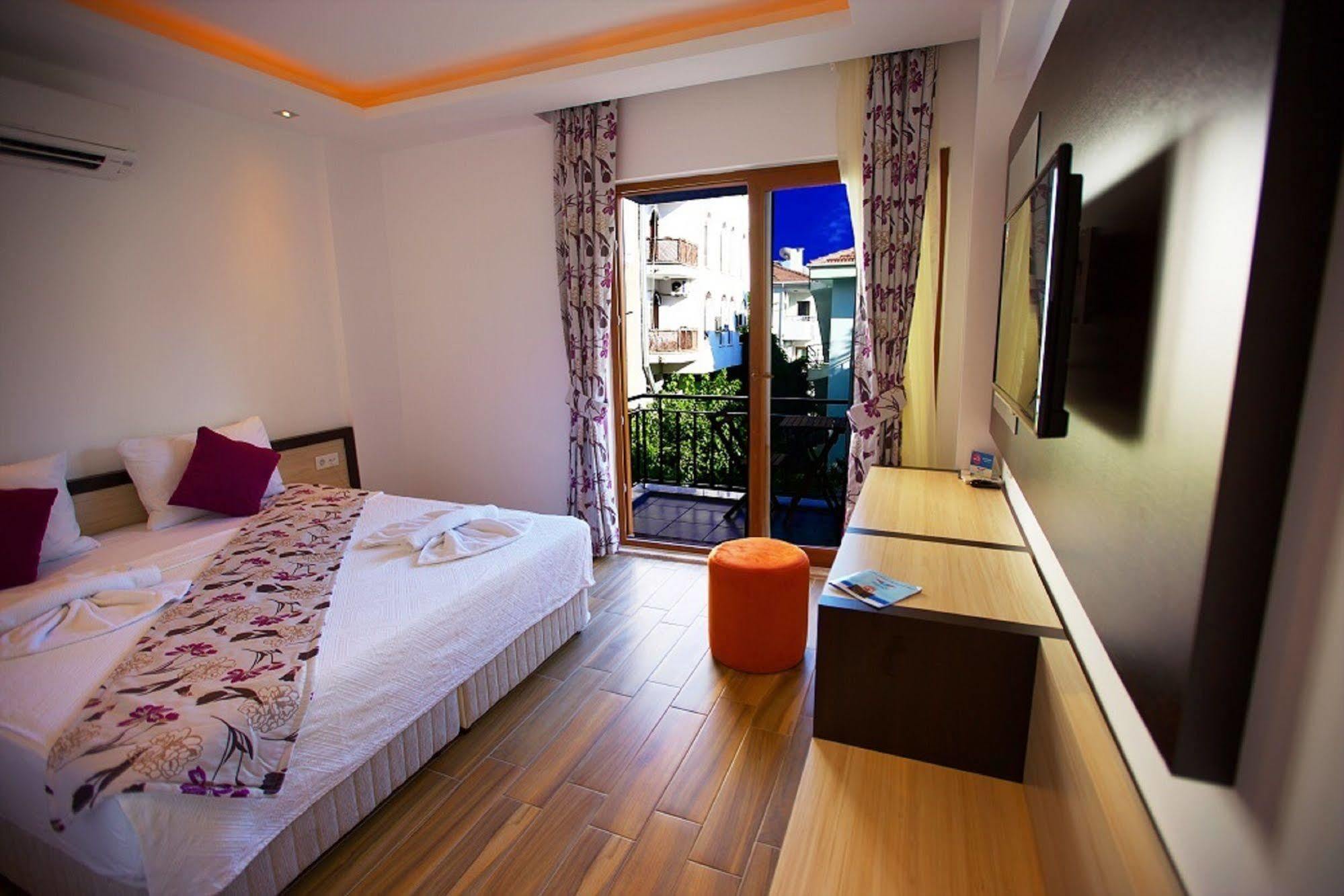Hotel Hermes Kas Exterior photo